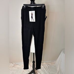 ! NAKED WARDROBE Black Ribbed Knit Leggings Sz S NWT (A0030 B3)
